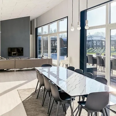 Gorgeous In With Wifi Holiday home *